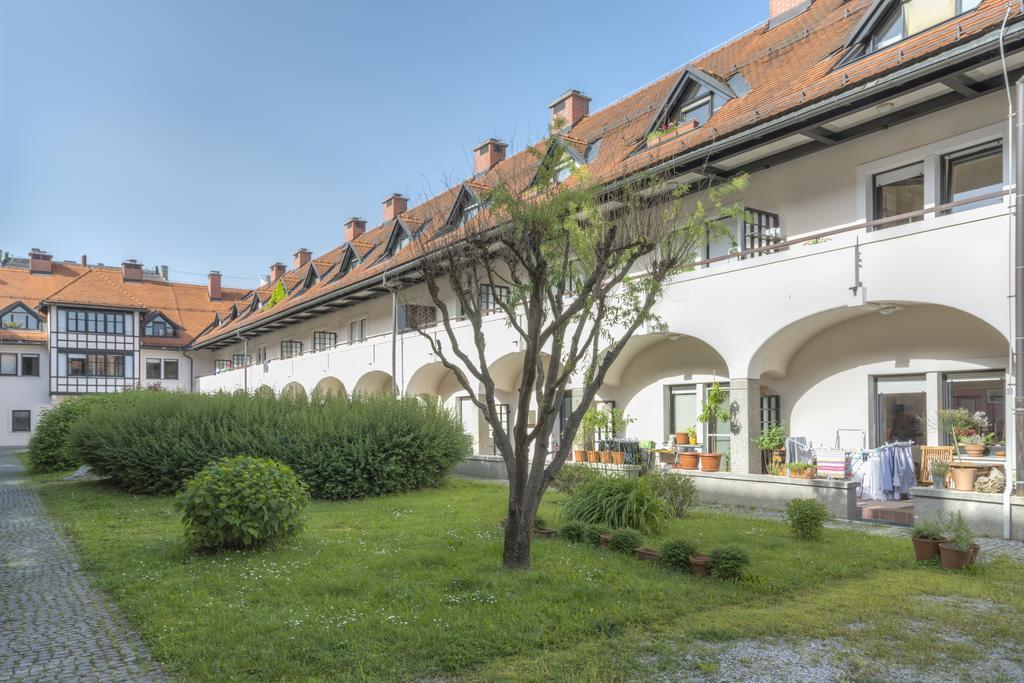 Apartments Fine Ziherlova Любляна Номер фото