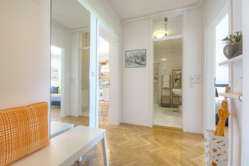 Apartments Fine Ziherlova Любляна Номер фото